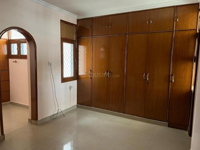 3.5 BHK Apartment in Sector 7 Dwarka for resale New Delhi. The reference number is 20375510
