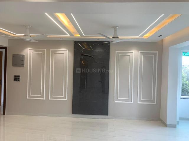 3 BHK Apartment in Sector 4 Dwarka for resale New Delhi. The reference number is 20833208