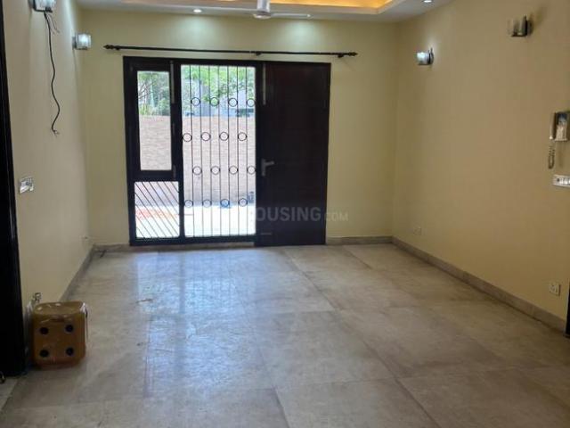 3.5 BHK Apartment in Sector 56 for rent Gurgaon. The reference number is 20113091