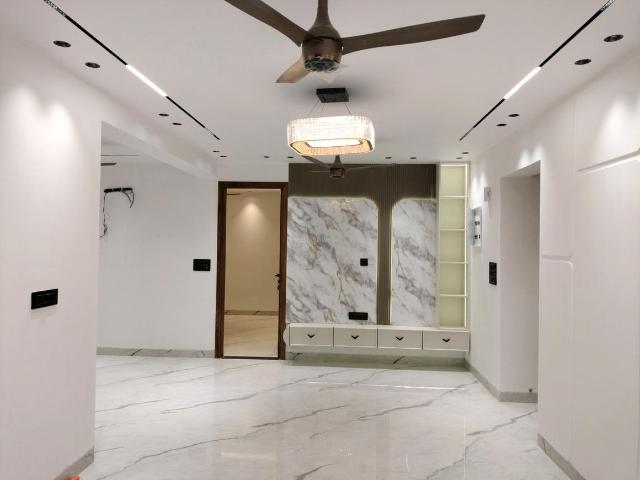 3 BHK Apartment in Sector 5 Dwarka for resale New Delhi. The reference number is 19826250