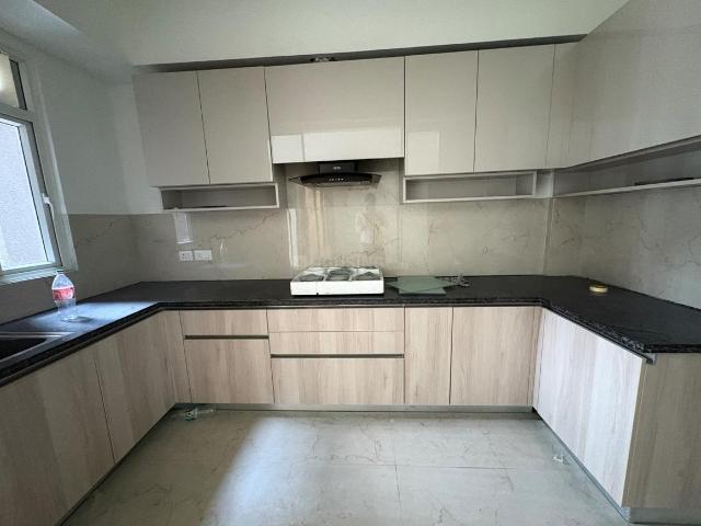3.5 BHK Apartment in Sector 61 for rent Gurgaon. The reference number is 19971764