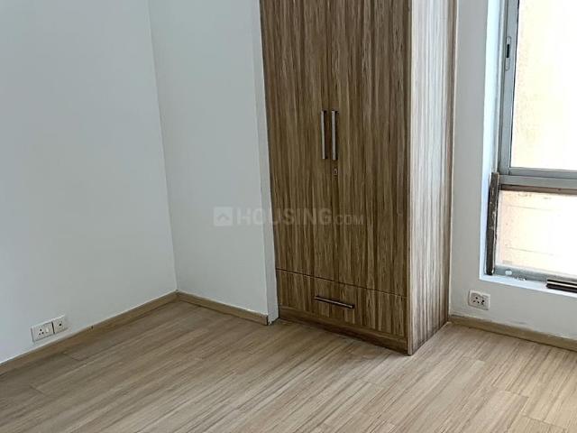 3.5 BHK Apartment in Sector 61 for rent Gurgaon. The reference number is 20052555