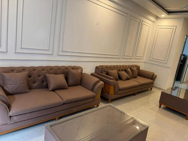 3.5 BHK Apartment in Sector 61 for rent Gurgaon. The reference number is 20297108