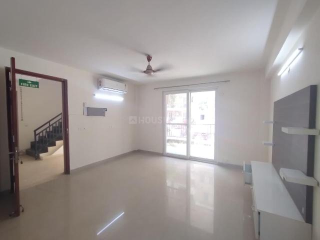 3.5 BHK Apartment in Sector 65 for rent Gurgaon. The reference number is 19985785