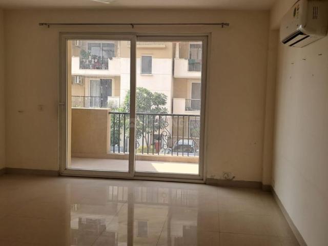 3.5 BHK Apartment in Sector 65 for rent Gurgaon. The reference number is 20137364