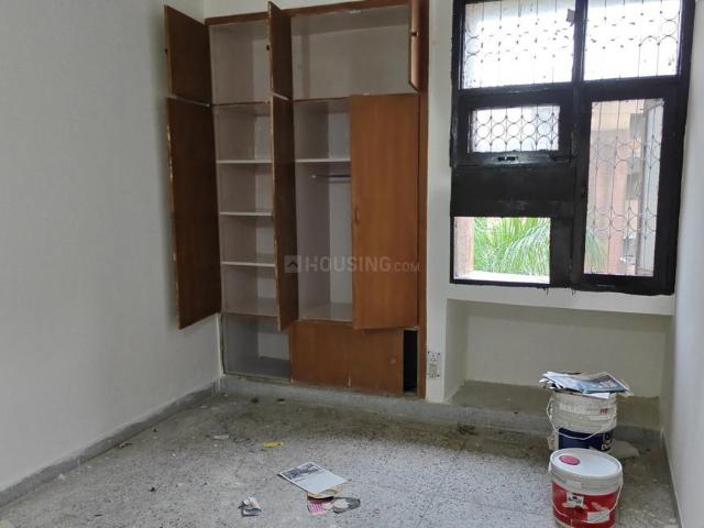 3.5 BHK Apartment in Sector 6 Dwarka for rent New Delhi. The reference number is 20856216