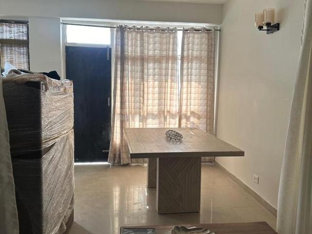 3.5 BHK Apartment in Sector 74 for rent Noida. The reference number is 20413855