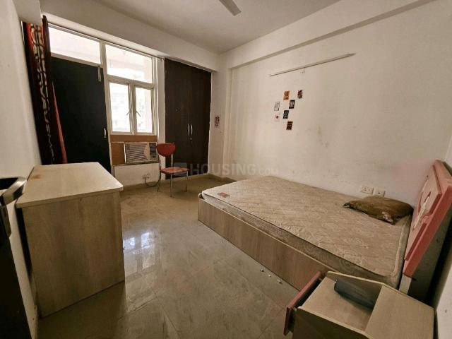 3.5 BHK Apartment in Sector 74 for rent Noida. The reference number is 20111511