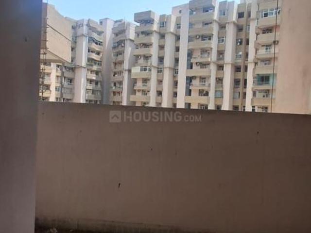 3.5 BHK Apartment in Sector 74 for rent Noida. The reference number is 20199820