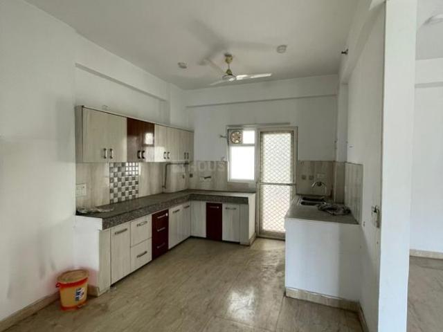 3.5 BHK Apartment in Sector 75 for rent Noida. The reference number is 19987328