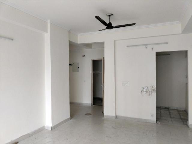 3.5 BHK Apartment in Sector 75 for resale Noida. The reference number is 17508301