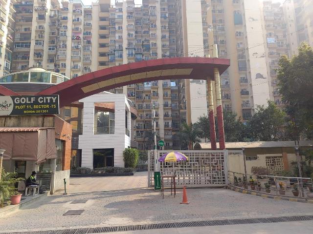 3.5 BHK Apartment in Sector 75 for resale Noida. The reference number is 20019862