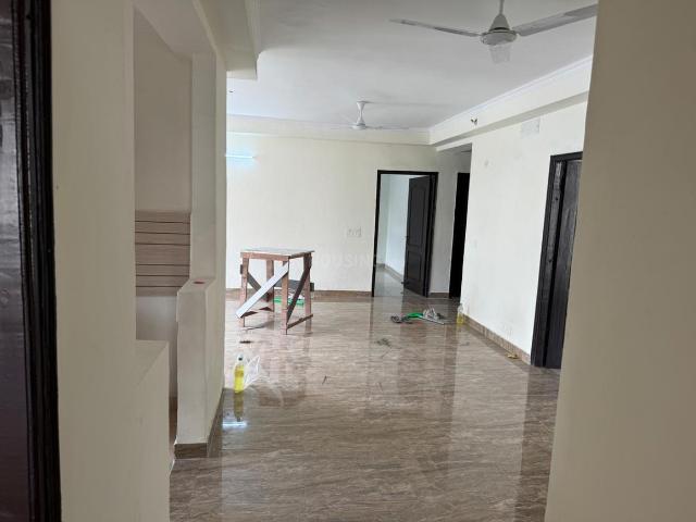 3.5 BHK Apartment in Sector 75 for resale Noida. The reference number is 20505754