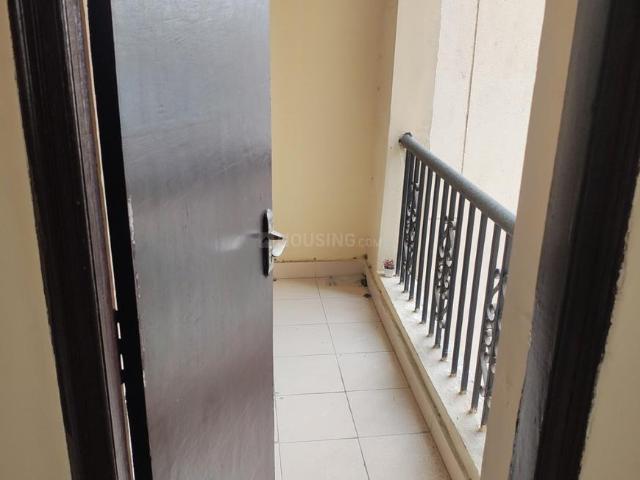 3.5 BHK Apartment in Sector 76 for rent Noida. The reference number is 19773232