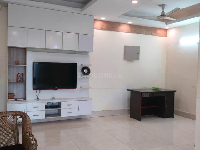 3.5 BHK Apartment in Sector 76 for rent Noida. The reference number is 20623112