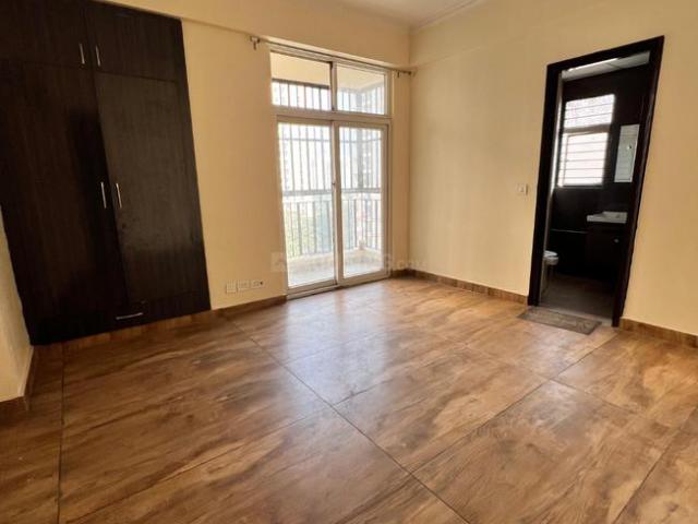 3.5 BHK Apartment in Sector 76 for rent Noida. The reference number is 20039616