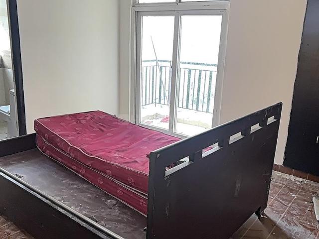 3.5 BHK Apartment in Sector 76 for rent Noida. The reference number is 20224732