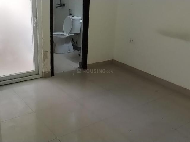 3.5 BHK Apartment in Sector 76 for resale Noida. The reference number is 20085212