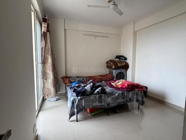 3.5 BHK Apartment in Sector 76 for resale Noida. The reference number is 20093812