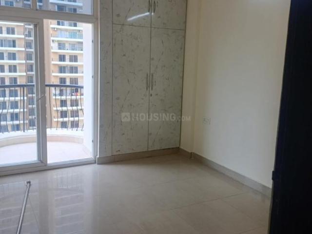 3.5 BHK Apartment in Sector 76 for resale Noida. The reference number is 20712209