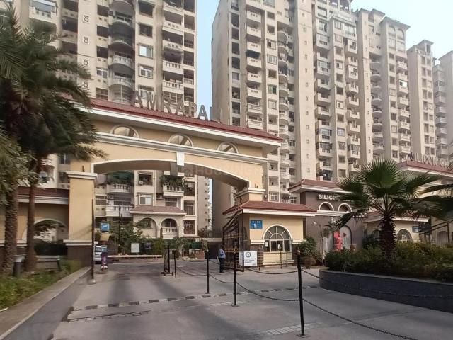 3.5 BHK Apartment in Sector 76 for resale Noida. The reference number is 20954839