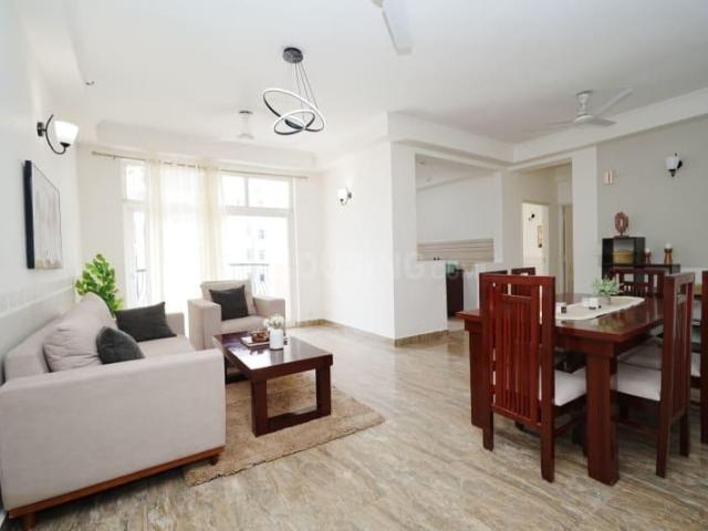 3.5 BHK Apartment in Sector 76 for resale Noida. The reference number is 20956500