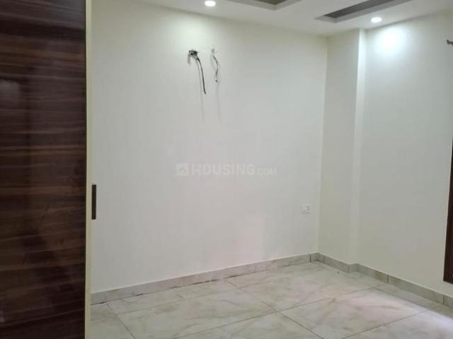 3.5 BHK Apartment in Sector 77 for rent Gurgaon. The reference number is 20527011