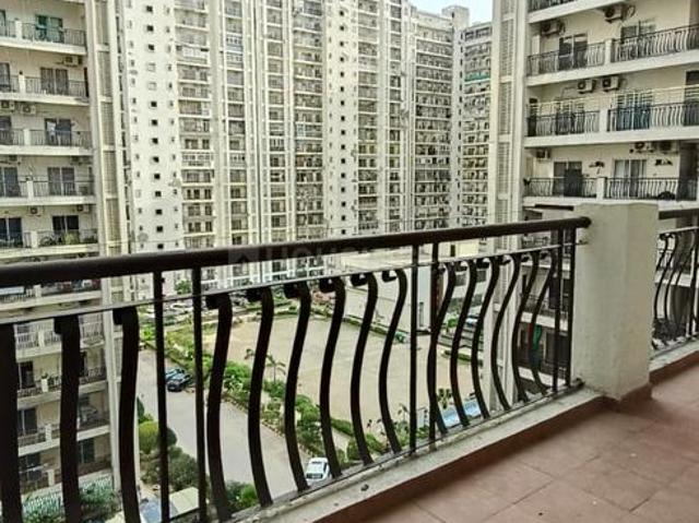 3.5 BHK Apartment in Sector 77 for rent Noida. The reference number is 20719374