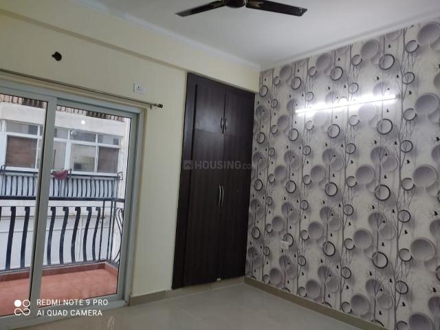 3.5 BHK Apartment in Sector 77 for rent Noida. The reference number is 20758157