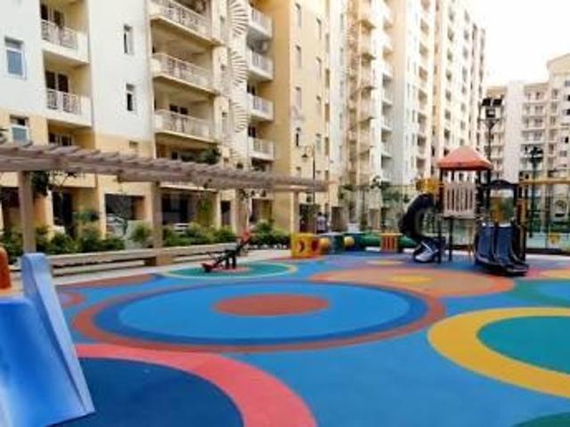 3.5 BHK Apartment in Sector 77 for resale Gurgaon. The reference number is 19964187