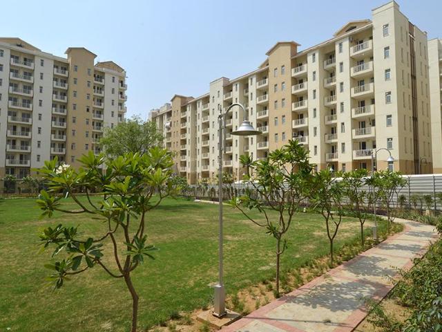3.5 BHK Apartment in Sector 77 for resale Gurgaon. The reference number is 20862833