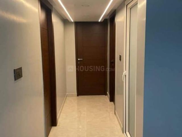 4 BHK Apartment in Sector 77 for resale Noida. The reference number is 19901270