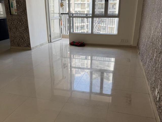3.5 BHK Apartment in Sector 77 for resale Noida. The reference number is 20988683