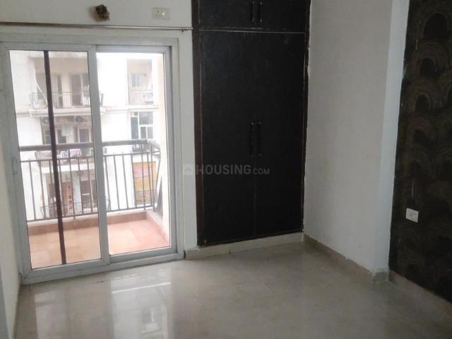 3.5 BHK Apartment in Sector 78 for rent Noida. The reference number is 19771305