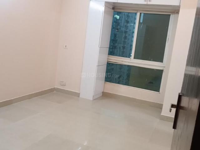 3.5 BHK Apartment in Sector 78 for rent Noida. The reference number is 20235651