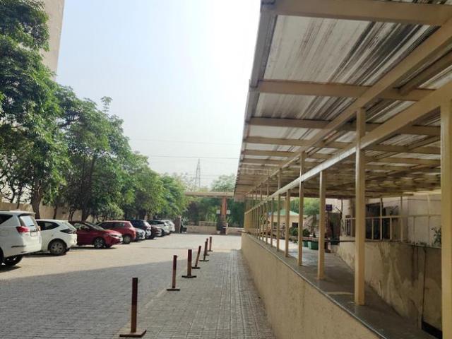 3.5 BHK Apartment in Sector 78 for rent Noida. The reference number is 20247735