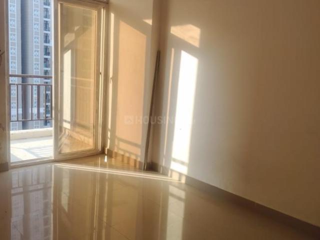 3.5 BHK Apartment in Sector 78 for resale Noida. The reference number is 20009947