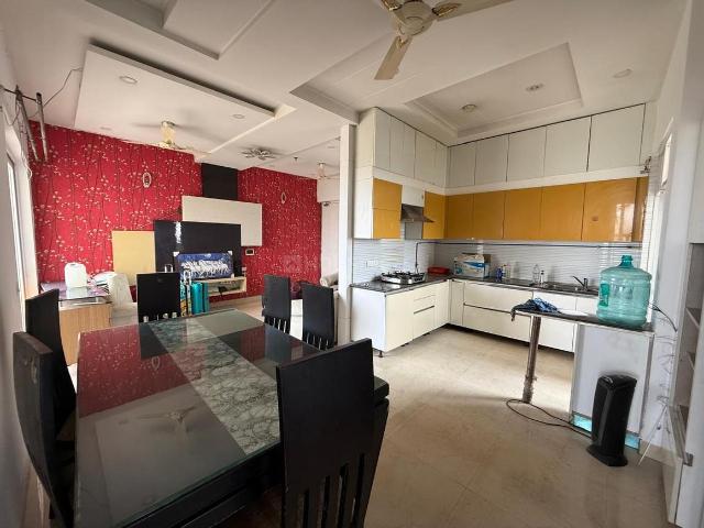 3.5 BHK Apartment in Sector 79 for rent Noida. The reference number is 20591326