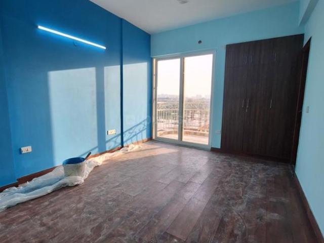 3.5 BHK Apartment in Sector 79 for rent Noida. The reference number is 20684087