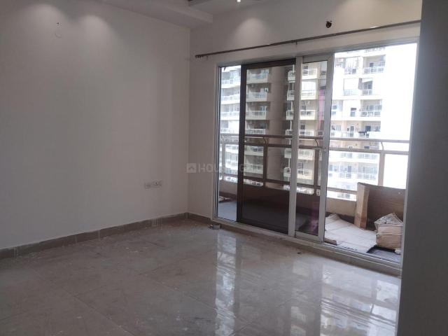 3.5 BHK Apartment in Sector 79 for rent Noida. The reference number is 20706352