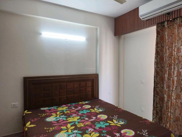 3.5 BHK Apartment in Sector 89 for rent Gurgaon. The reference number is 19983186