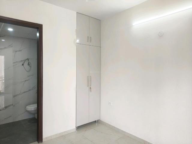 3.5 BHK Apartment in Sector 89 for rent Gurgaon. The reference number is 19983249