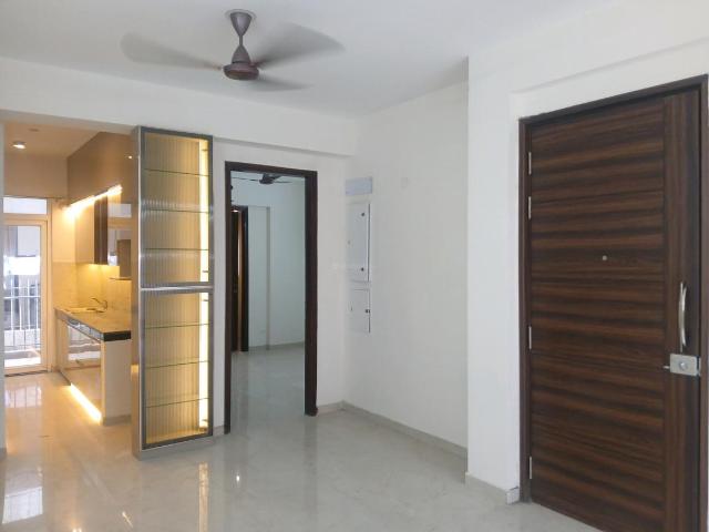 3.5 BHK Apartment in Sector 89 for rent Gurgaon. The reference number is 20013696