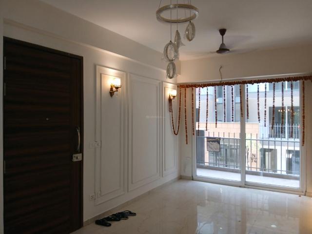 3.5 BHK Apartment in Sector 89 for rent Gurgaon. The reference number is 20013857