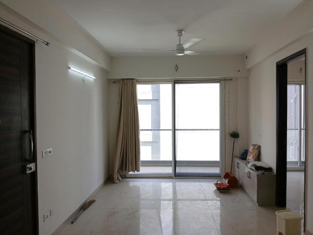 3.5 BHK Apartment in Sector 89 for rent Gurgaon. The reference number is 20120091