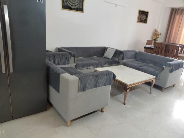 3.5 BHK Apartment in Sector 89 for rent Gurgaon. The reference number is 20337861