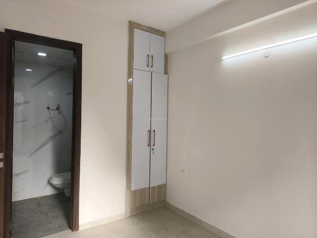 3.5 BHK Apartment in Sector 89 for rent Gurgaon. The reference number is 20421811