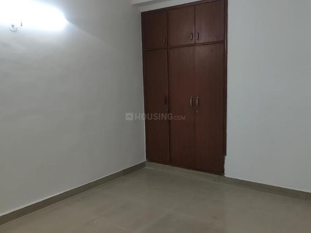 3.5 BHK Apartment in Sector 99 for rent Noida. The reference number is 20454953