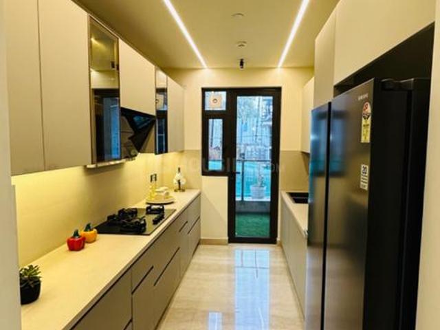 3.5 BHK Apartment in Shakurpur for resale New Delhi. The reference number is 20565495