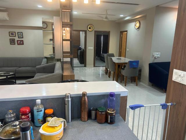 3.5 BHK Apartment in Shantigram for rent Ahmedabad. The reference number is 20232151